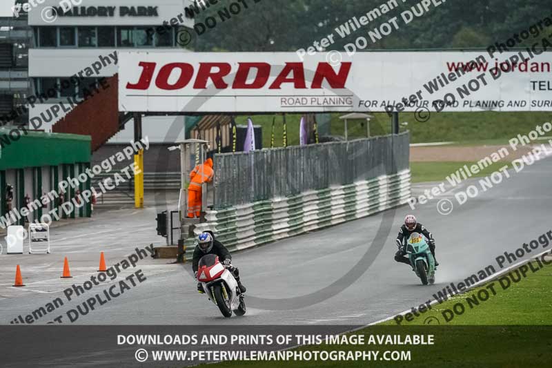 enduro digital images;event digital images;eventdigitalimages;mallory park;mallory park photographs;mallory park trackday;mallory park trackday photographs;no limits trackdays;peter wileman photography;racing digital images;trackday digital images;trackday photos